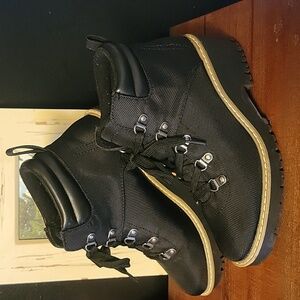 Size 8 Hiker Boot